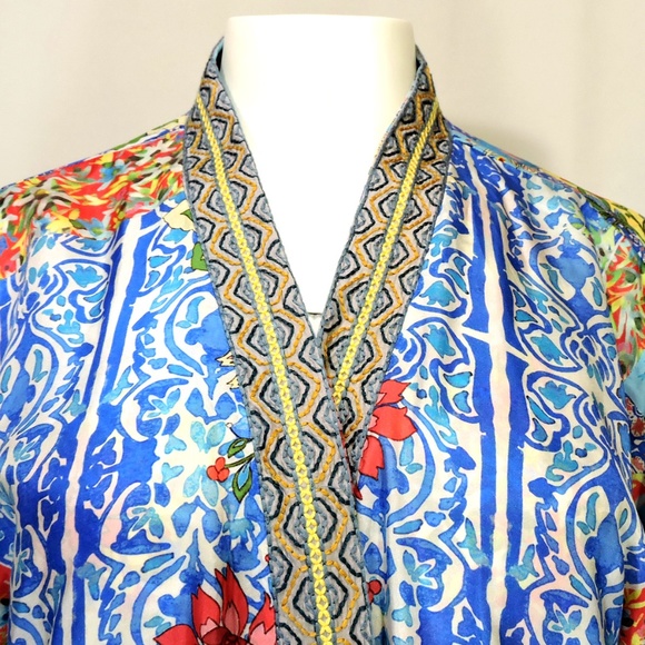 JOHNNY WAS SILK EMBROIDERY SUMMER NAMAKA KIMONO - Picture 5 of 7